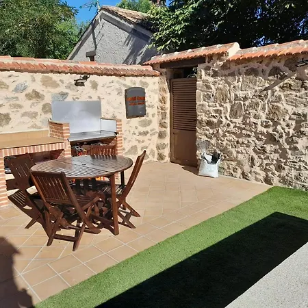 Casa Rural Las Cigueenas De Las Navillas Navas de Riofrio Exterior photo